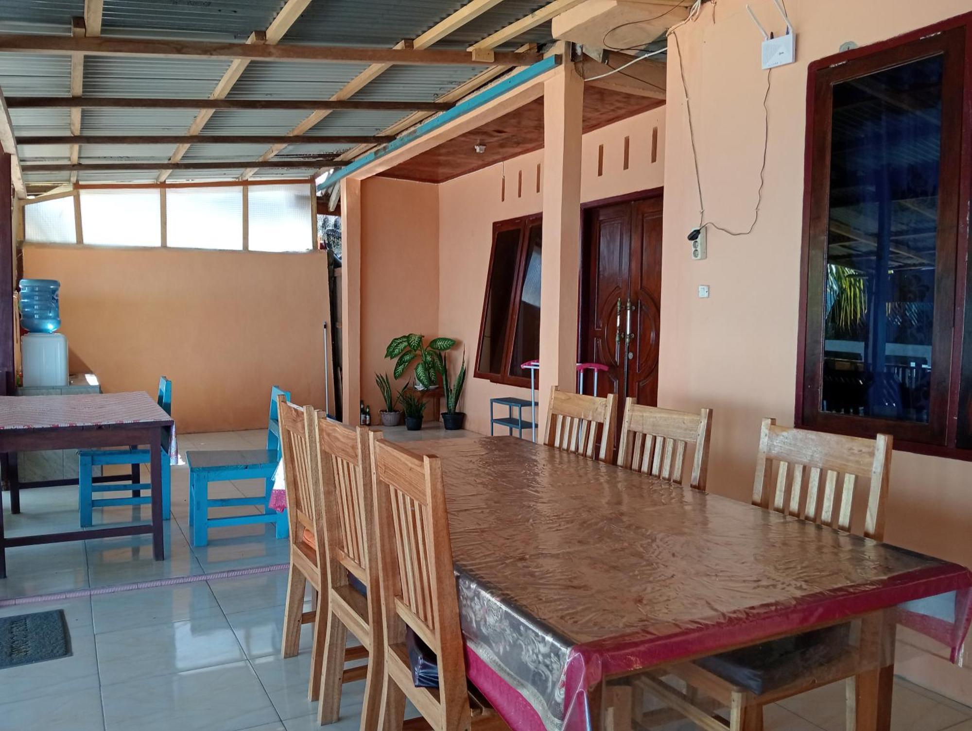 Mamalis Homestay Manado Luaran gambar