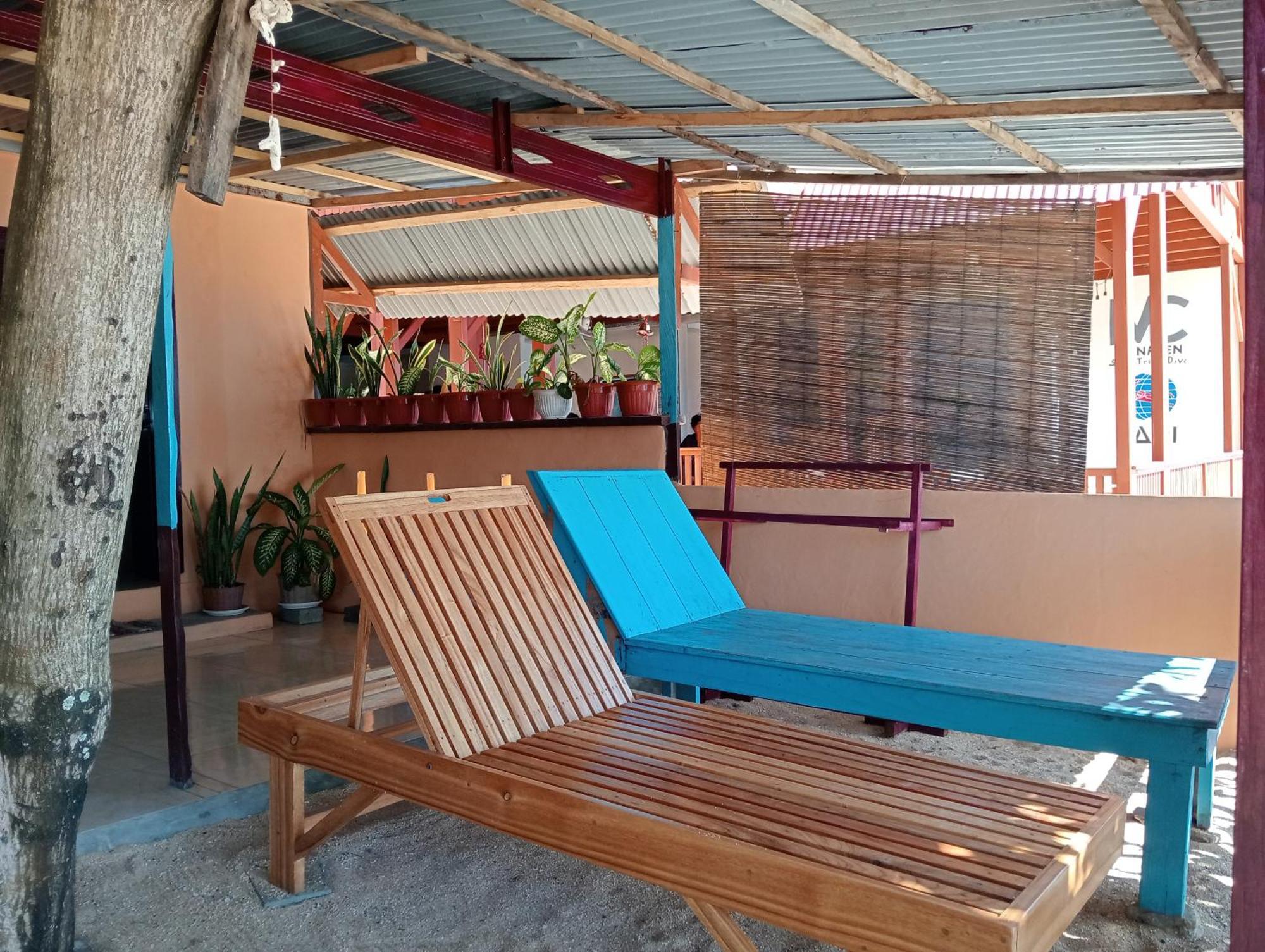 Mamalis Homestay Manado Luaran gambar