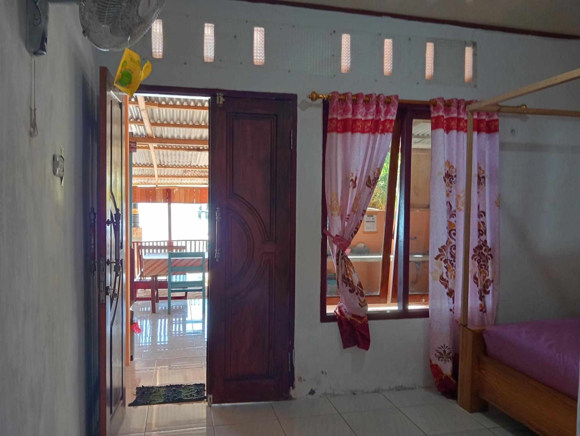 Mamalis Homestay Manado Luaran gambar